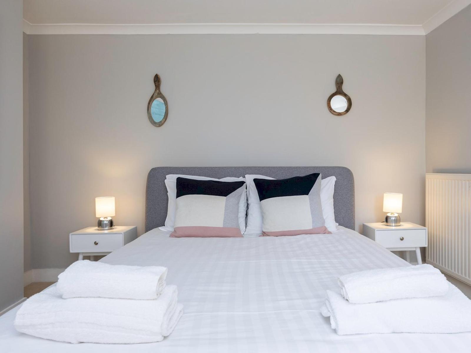 Regency Seaside Pass The Keys * Brighton